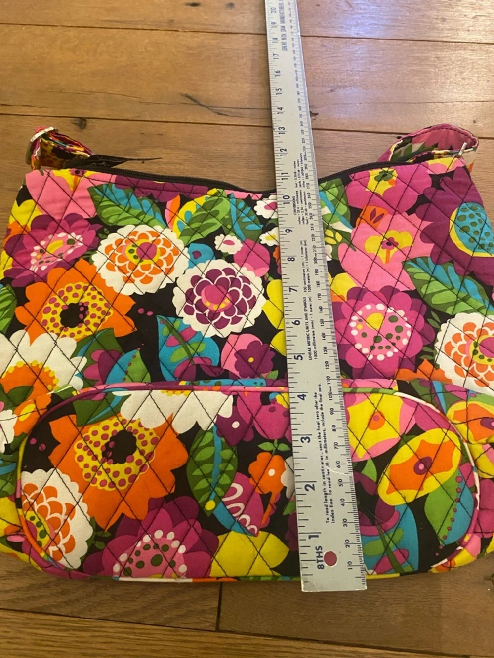 Vera Bradley “Va Va Bloom” Crossbody Hobo Bag Retired Pattern